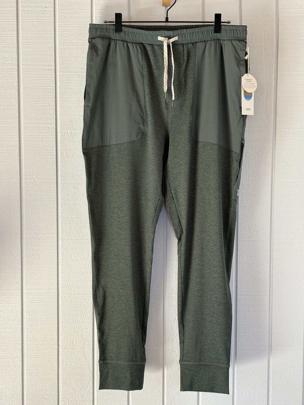Vuori Sunday Mixed Media Jogger 28" Men L Agate Green NWT Performance